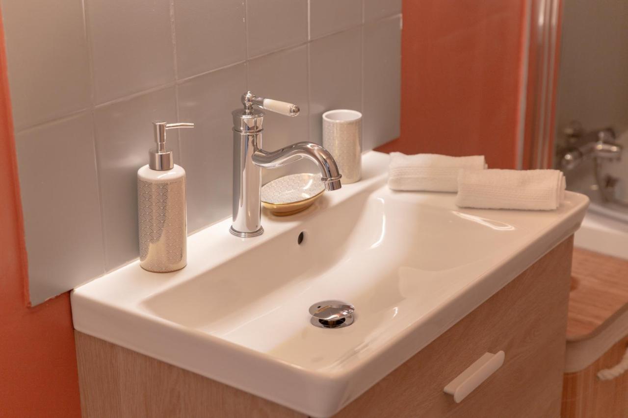 Studio Hotel - Lit King Size - Parking - Wifi - Proche Cdg Livry-Gargan Ngoại thất bức ảnh